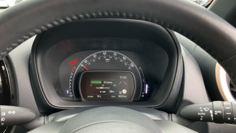 Toyota Aygo X 1.0 VVT-i Edge 5dr Petrol Hatchback